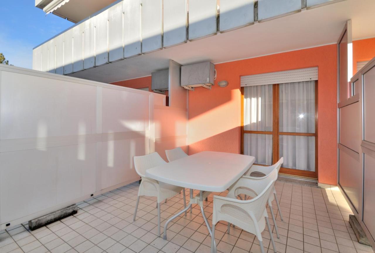 Residence Cavallino Бибионе Экстерьер фото